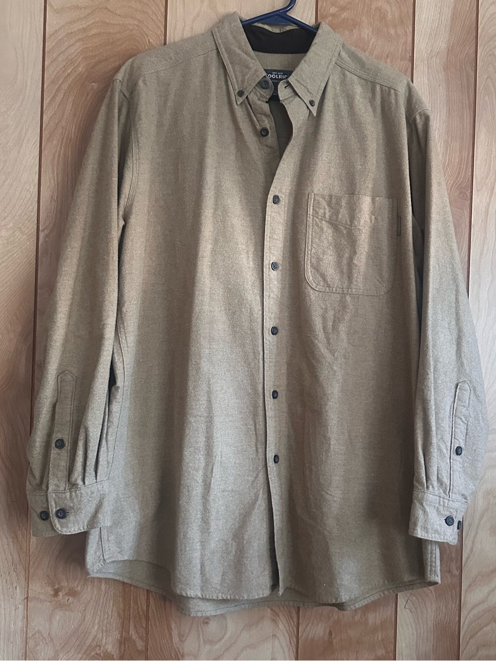 Woolrich Cotton Button Front Shirt in Camel Heather Size Large